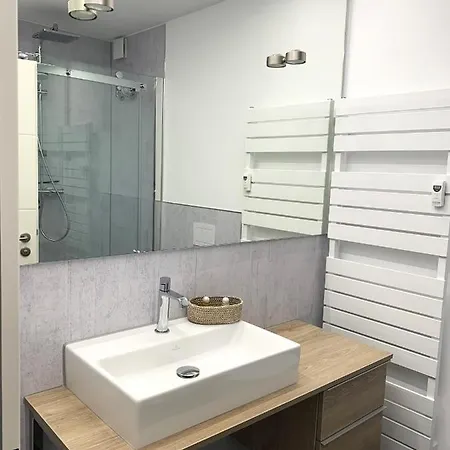 21114 Апартаменти *